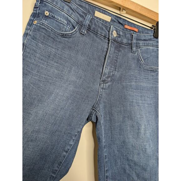 Pilcro Anthropologie Wide Leg Flared Dark Wash Mid Rise Jeans Size 28T - Picture 2 of 13